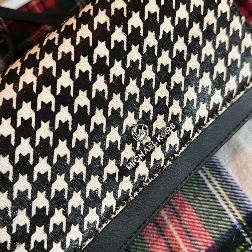 Jet set small crossbody wallet. Mk beautiful - Picture 2 of 6